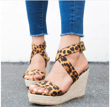 Load image into Gallery viewer, Women&#39;s Rope Wedge Sandals-leopard
