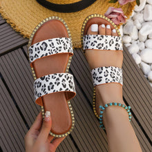 Load image into Gallery viewer, Straight Leopard Beach Sandals
