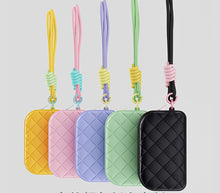 Load image into Gallery viewer, Colored Quilted Wristlet
