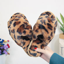 Load image into Gallery viewer, Leopard Cross Fur Slippers
