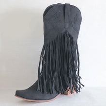 Load image into Gallery viewer, Vintage Tassel Boots
