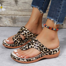 Load image into Gallery viewer, Wedge Flat Beach Sandals
