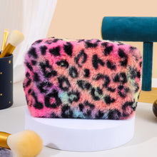 Load image into Gallery viewer, Leopard Print Zipper Plush Cosmetic Bag
