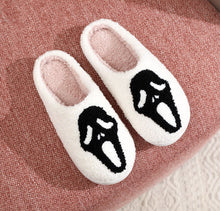 Load image into Gallery viewer, Halloween Slippers
