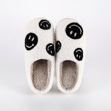 Load image into Gallery viewer, Smiley slippers For Women
