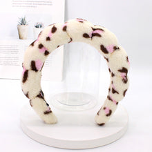 Load image into Gallery viewer, Leopard Twist Headband(moq:2)
