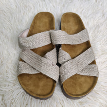 Load image into Gallery viewer, Linen Woven Cross Criss Hollowed Slip-On Slippers
