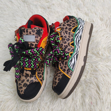 Load image into Gallery viewer, Unisex Trendy Leopard Skate Shoes
