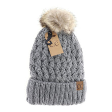 Load image into Gallery viewer, Outdoor Warm Wool Knitted Hat
