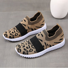 Load image into Gallery viewer, Comfortable Leopard-Print Knitted Shoes -khaki- KOC
