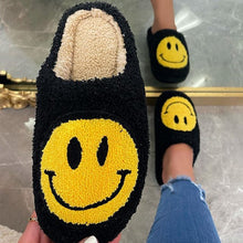 Load image into Gallery viewer, Smiley slippers For Women
