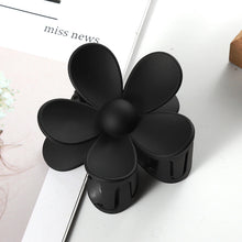 Load image into Gallery viewer, Flower Hair Clips - KOC
