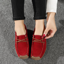 Load image into Gallery viewer, Women&#39;s Suede Comfortable Loafers
