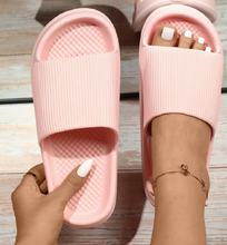 Load image into Gallery viewer, Anti-slip Bathroom Slippers-Pink
