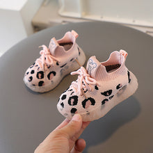 Load image into Gallery viewer, Leopard Knit Toddler Shoes
