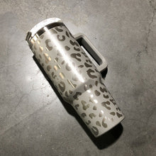 Load image into Gallery viewer, Leopard Stainless Steel Handle Insulated Tumblers
